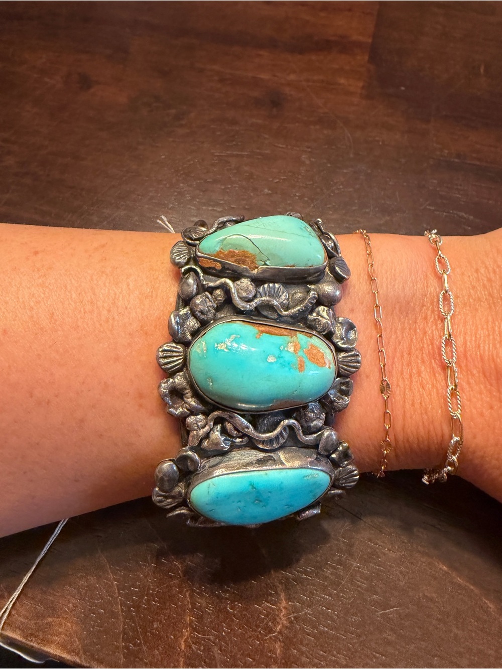 Genuine Navajo Vintage Turquoise Stone Statement Cuff Bracelet ornate detailing